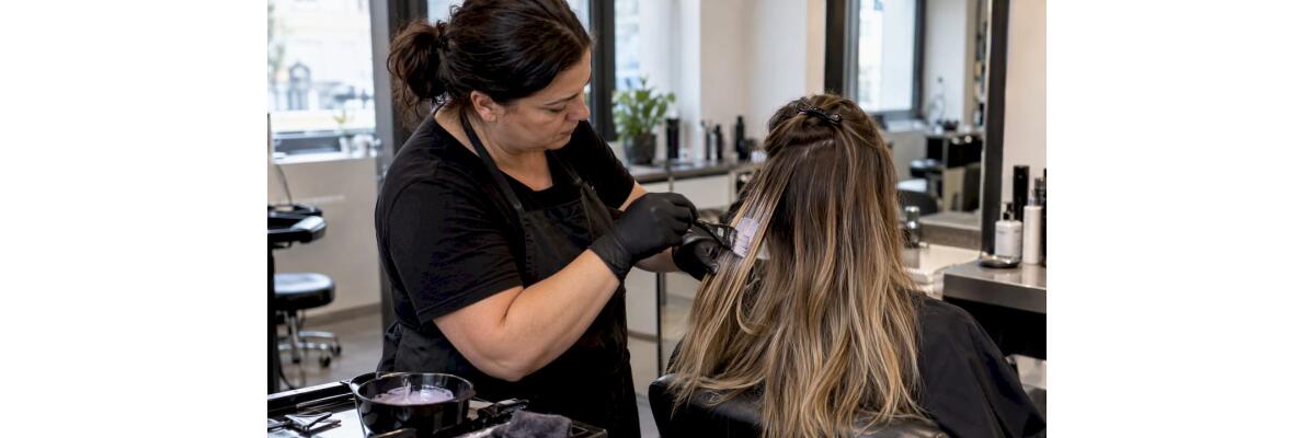 Toner nach Balayage: Wann er sinnvoll ist und wie er wirkt - Toner nach Balayage: Wann er sinnvoll ist und wie er wirkt